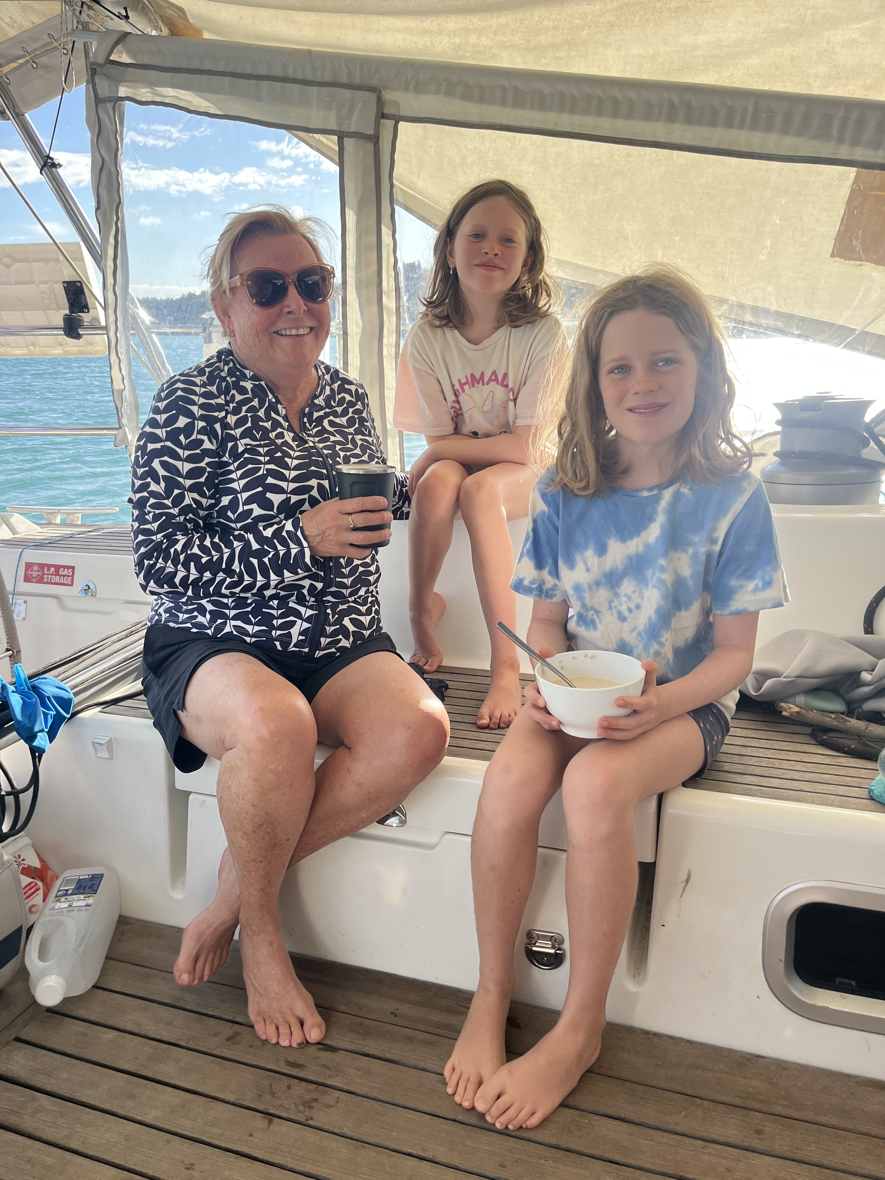 A quick cuppa and breakfast for the girls