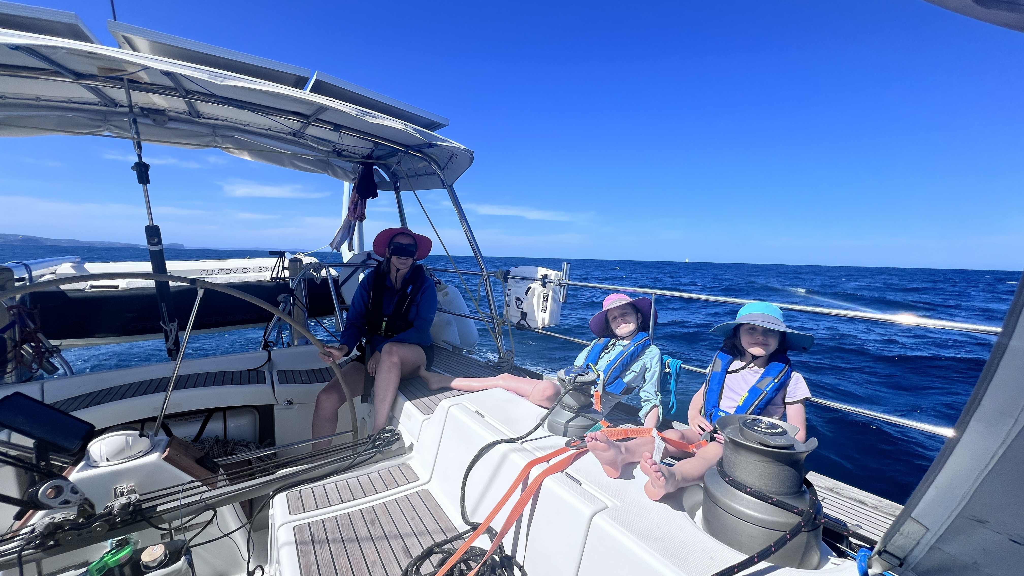 Easy sailing with wind on the beam