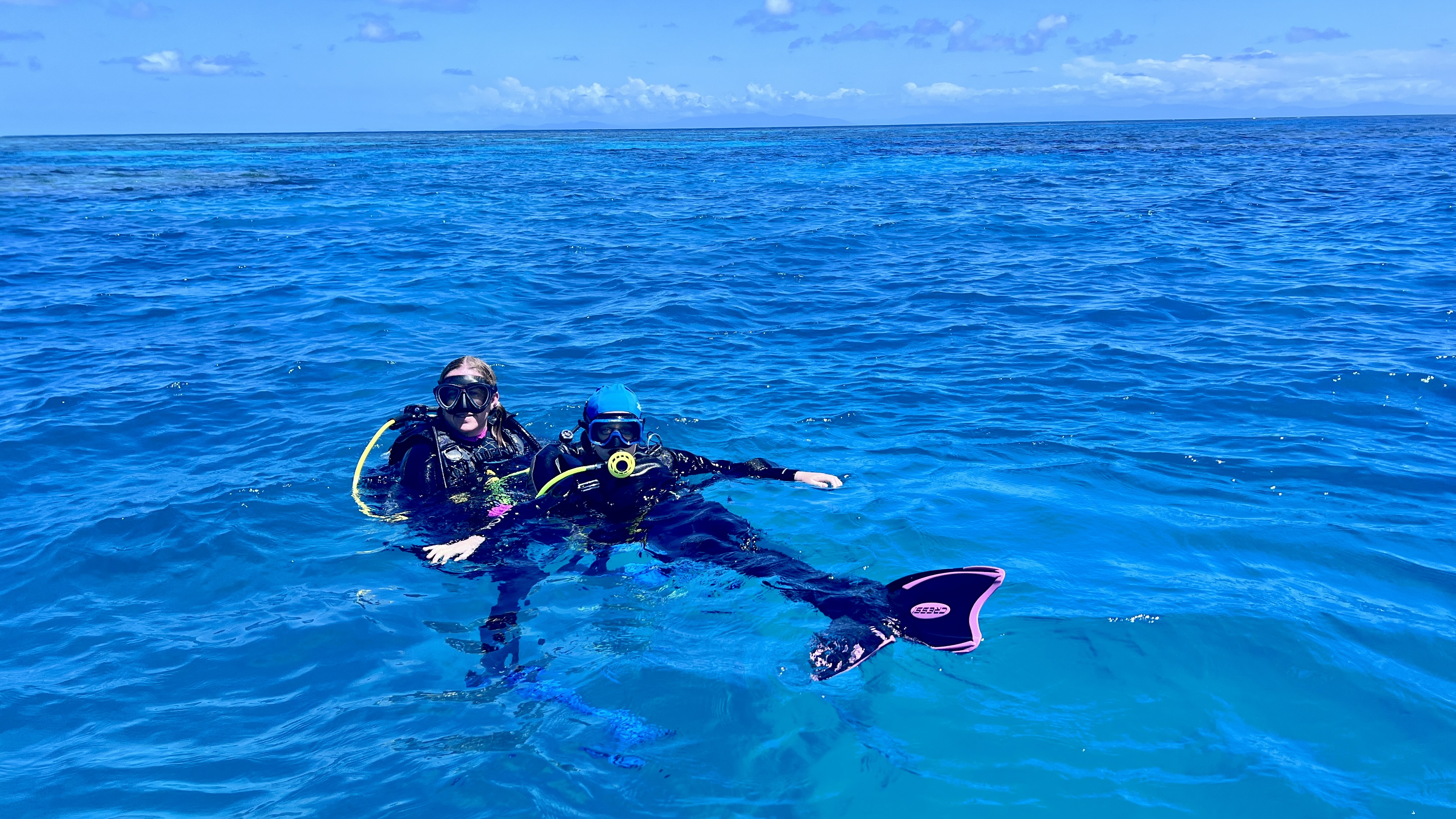 Kristie and Kristina ready to dive